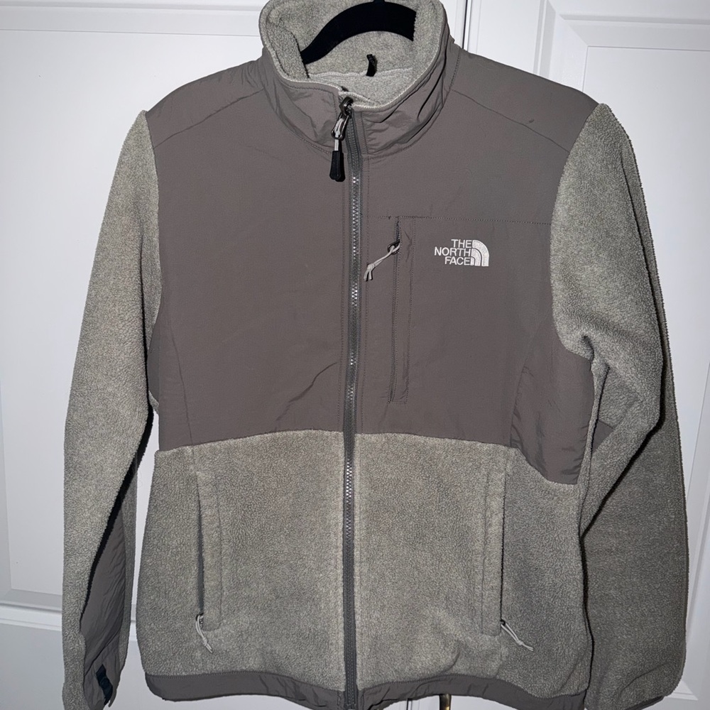 The North Face Men's Gray Performance Jacket